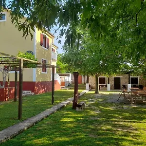 rezervirajte ovdje